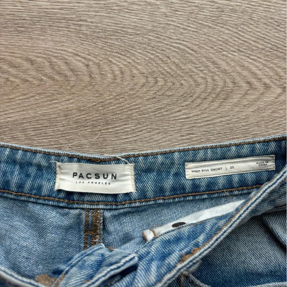 Pacsun high rise shorts - Picture 3 of 3